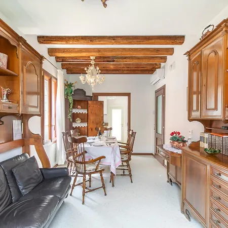 Ca' Bernardo Apartment