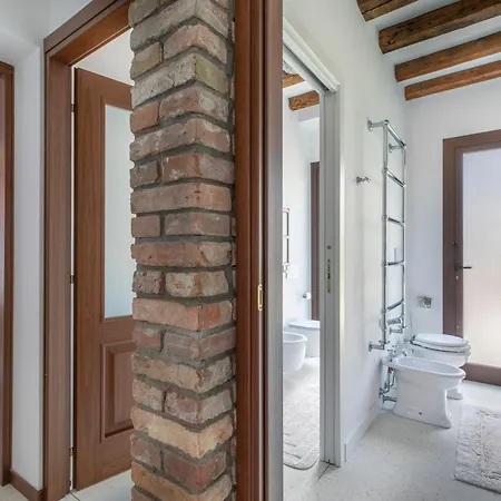 Апартаменты Ca' Bernardo Мурано