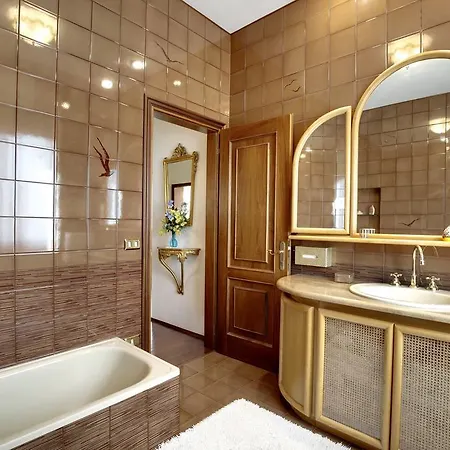 卡贝尔纳多公寓 * 穆拉诺